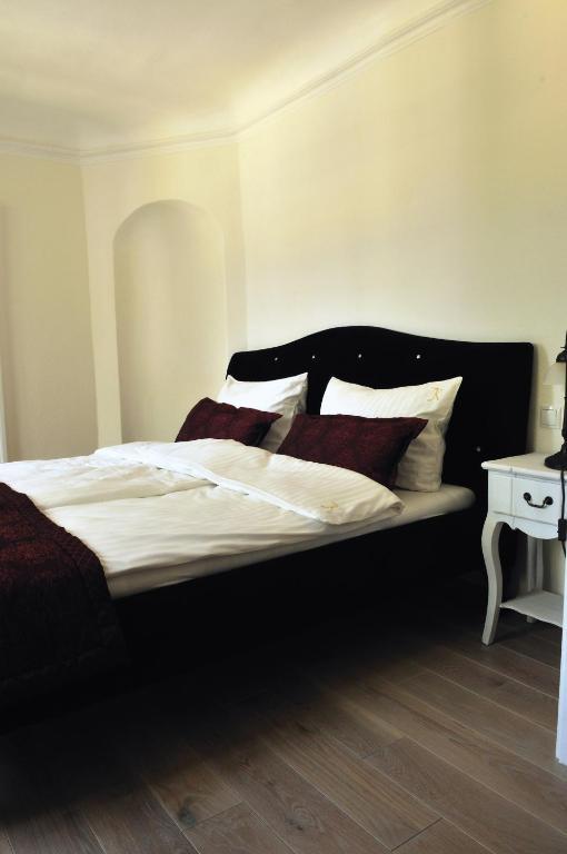 Hotel Karolingerhof Kröv Zewnętrze zdjęcie