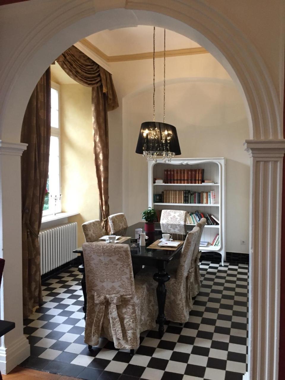 Hotel Karolingerhof Kröv Zewnętrze zdjęcie